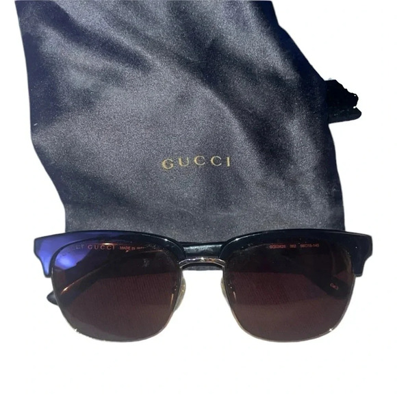 Vintage Gucci Wayfair Style Sunglasses With Case - Picture 1 of 5
